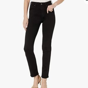 Black Levi's 724 skinny jeans- high waist